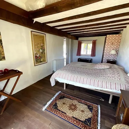 La Vigne, Fully Modernised Dated 1882 Incl Swimming Pool Le Theil (Orne)